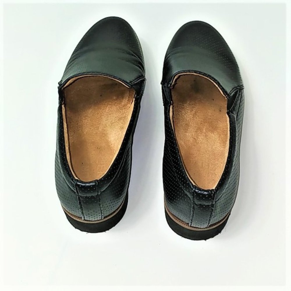 Naturalizer - Zophie 2 Slip On Loafers - Picture 3 of 8